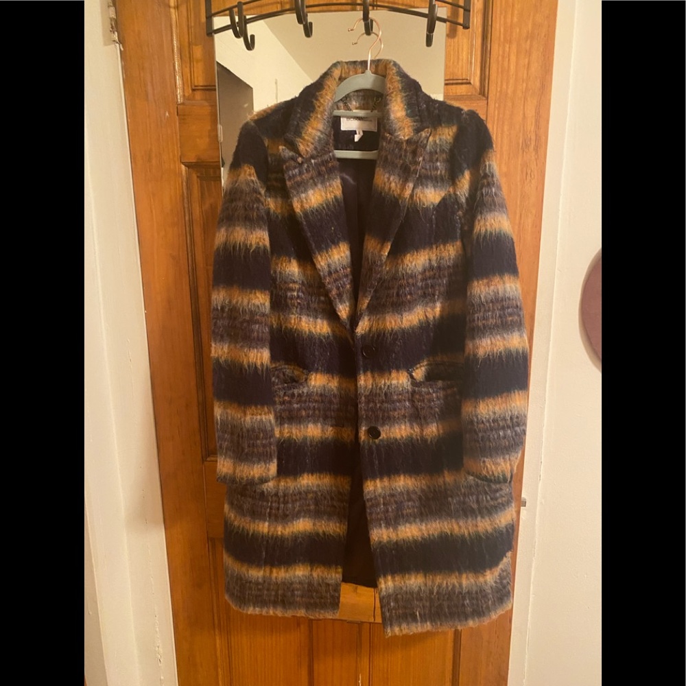 Beautiful wool fall coat, size S, BCBGeneration